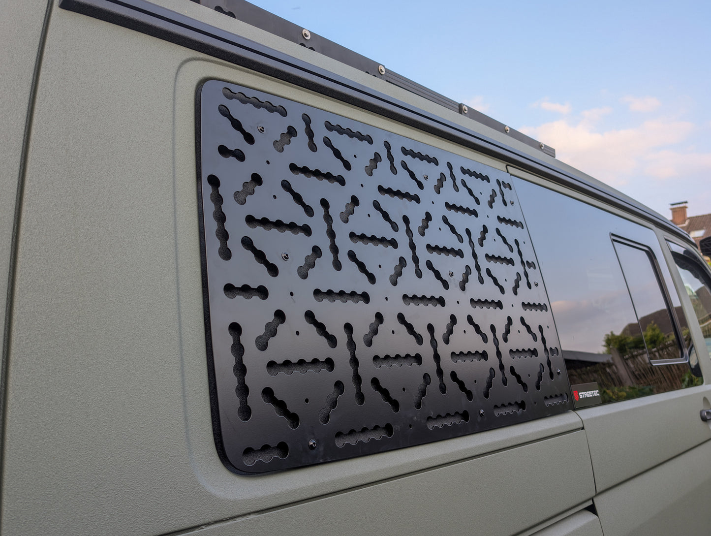 Geräteträger Montageplatte Seitenscheibe - VW T5 T6 Transporter KR